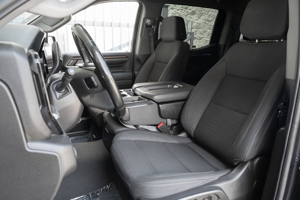 Used 2023 Chevrolet Silverado 1500 LT RWD image 18