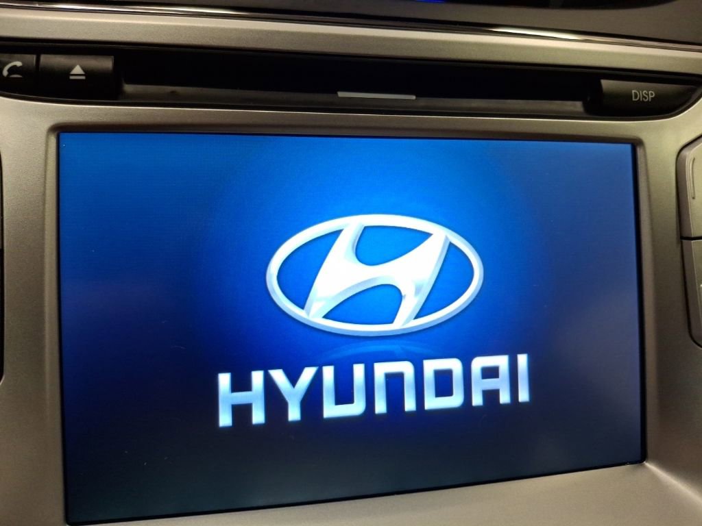 Used 2011 Hyundai Elantra GLS w/ Navigation Pkg 4 image 20