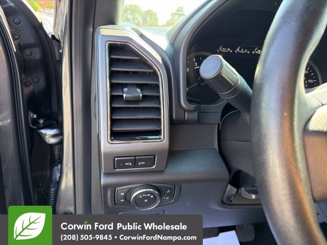 Used 2019 Ford F150 XLT w/ Equipment Group 302A Luxury AWD/4WD image 15