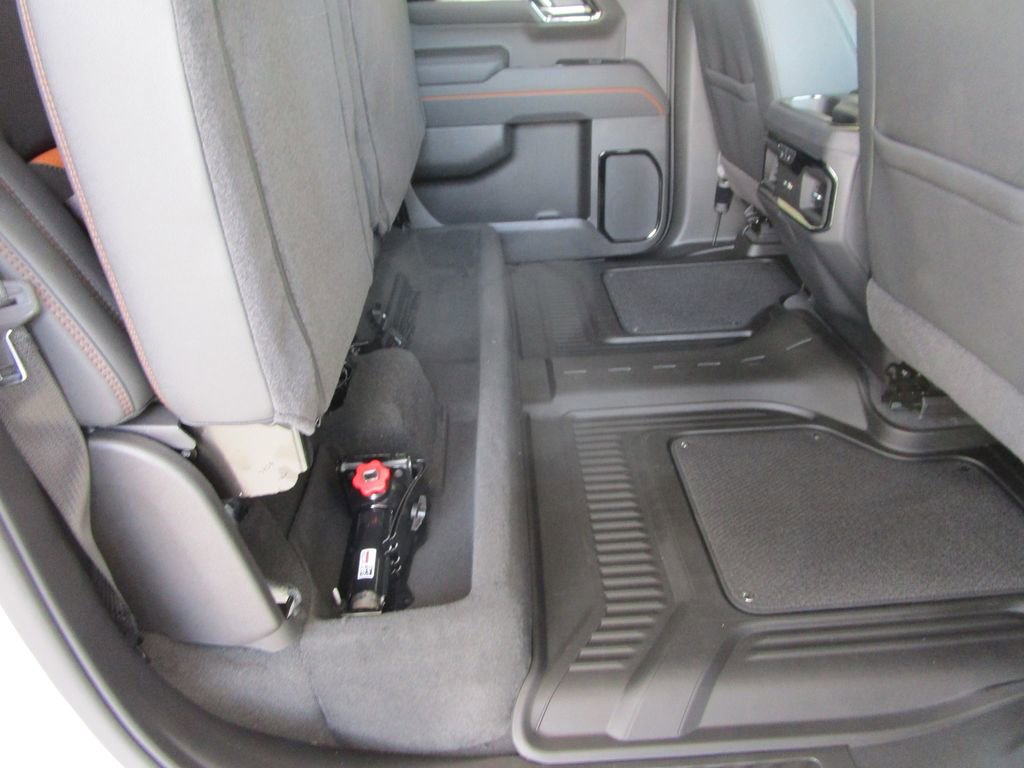 New 2026 GMC Sierra 1500 AT4 w/ Technology Package image 22