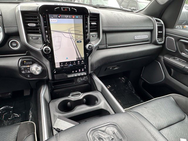 Used 2023 RAM 1500 Laramie AWD/4WD image 14