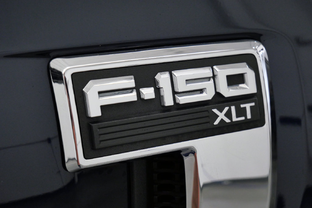 Used 2021 Ford F150 XLT w/ Equipment Group 302A High AWD/4WD image 10