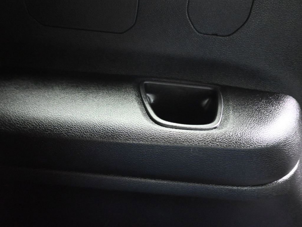 Used 2023 Jeep Grand Cherokee L Laredo AWD/4WD image 41