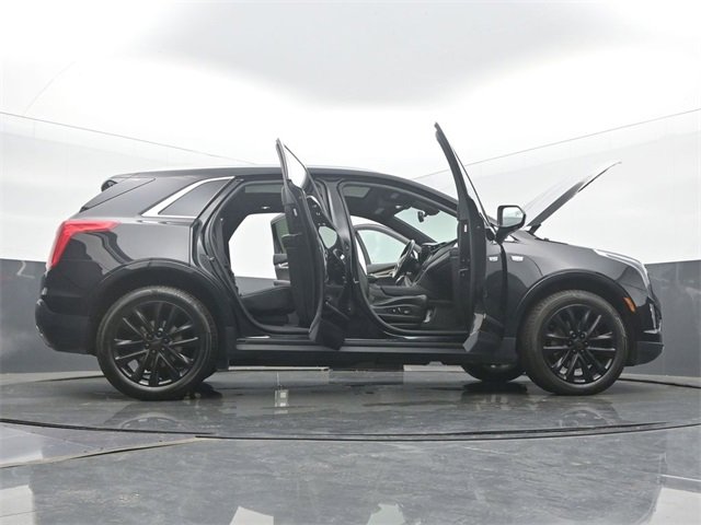 Used 2017 Cadillac XT5 Platinum image 61