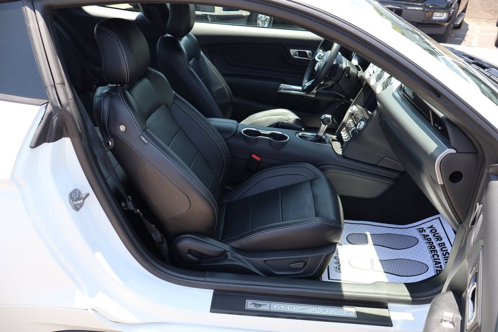Used 2022 Ford Mustang GT Premium w/ Equipment Group 401A RWD image 23