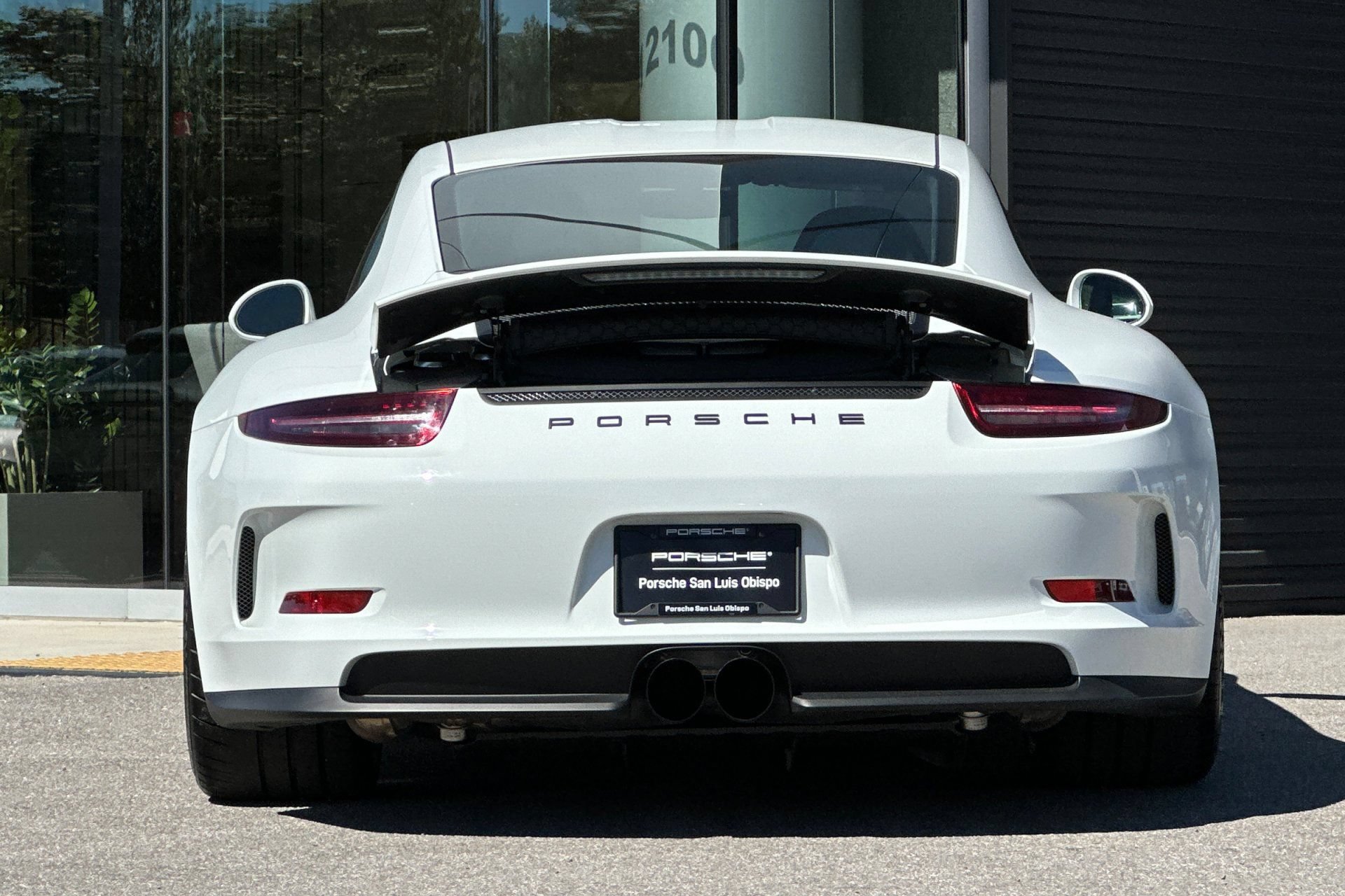 Certified 2016 Porsche 911 R RWD image 7