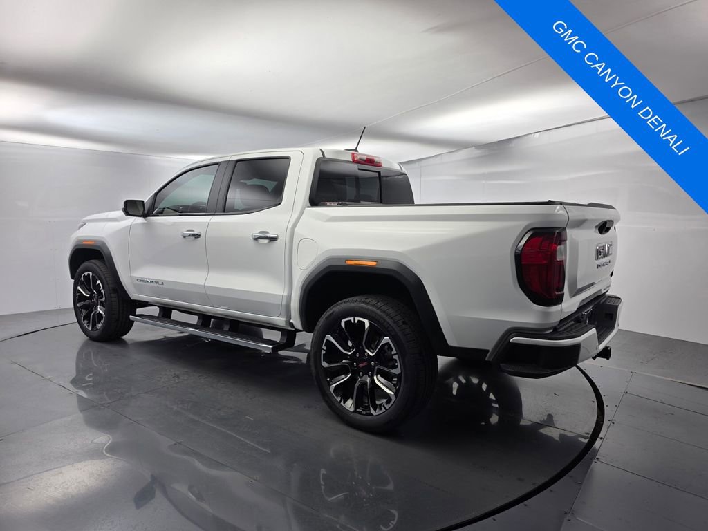 Used 2023 GMC Canyon Denali AWD/4WD image 6