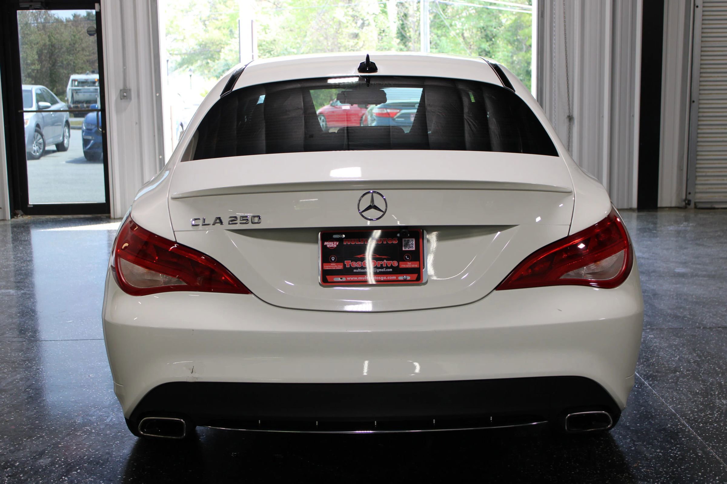 Used 2014 Mercedes-Benz CLA 250 image 4
