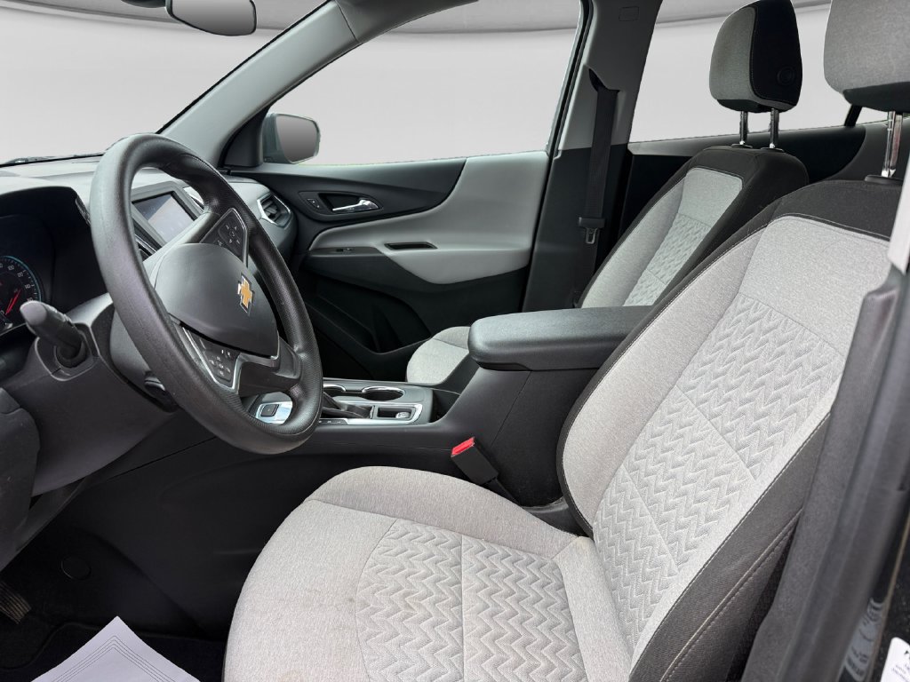 Used 2023 Chevrolet Equinox LT AWD/4WD image 21