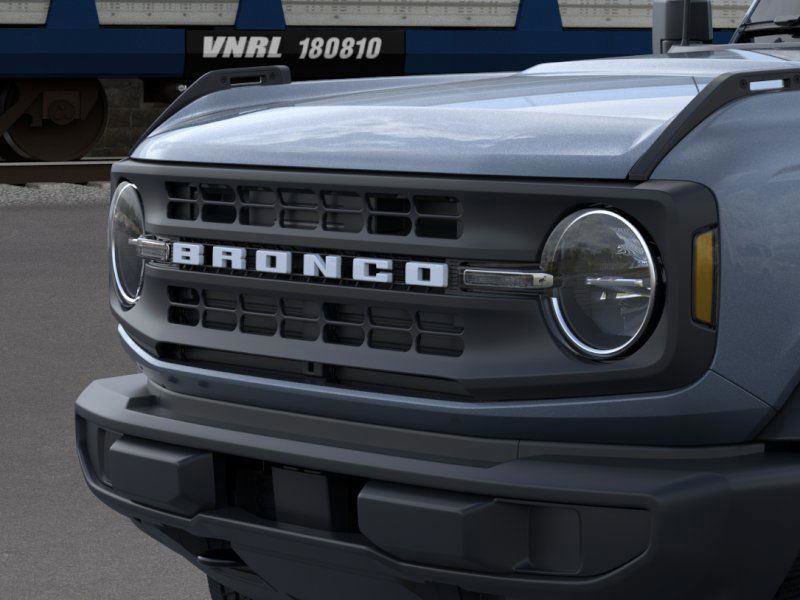 New 2025 Ford Bronco 4-Door image 14