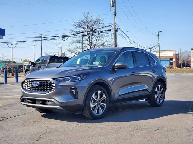 Used 2024 Ford Escape Platinum w/ Premium Technology Package image 33