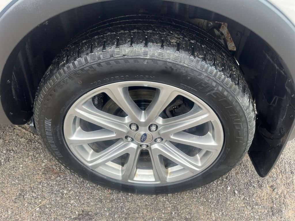 Used 2017 Ford Explorer Limited image 13