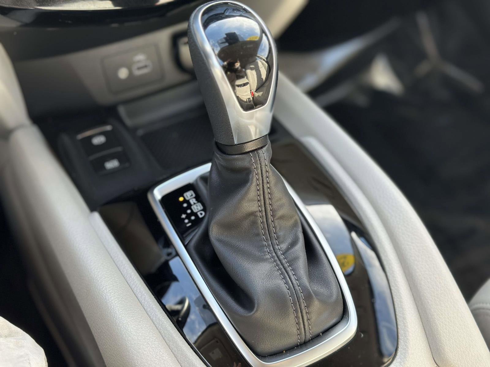 Used 2022 Nissan Rogue Sport SL image 13