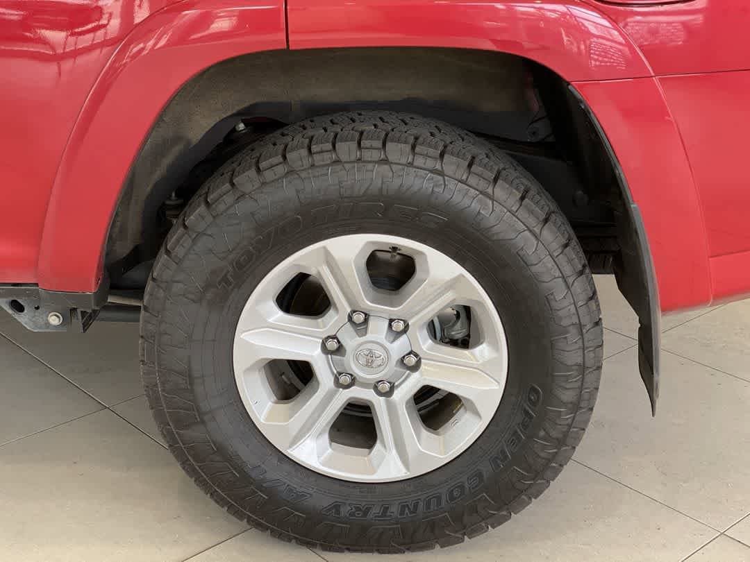 Certified 2024 Toyota 4Runner SR5 Premium w/ Moonroof Package AWD/4WD image 13