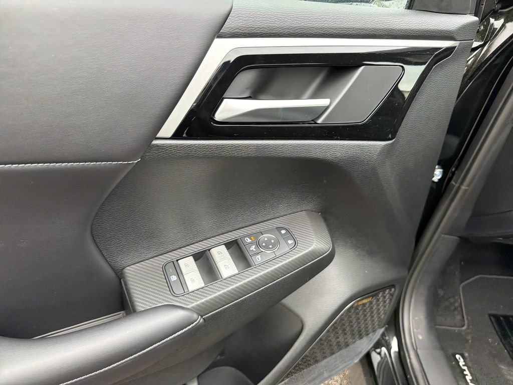 New 2026 Mitsubishi Outlander SE AWD/4WD image 16