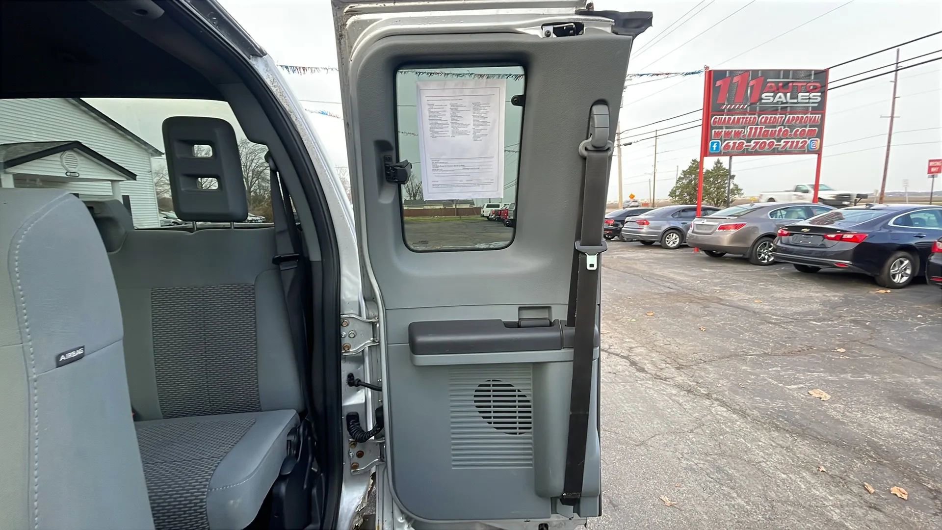 Used 2012 Ford F250 XLT w/ Snow Plow Prep Pkg image 24