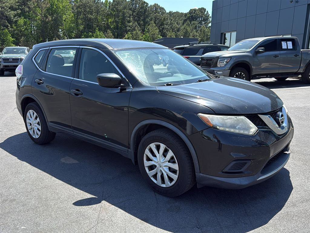 Used 2016 Nissan Rogue S FWD image 2