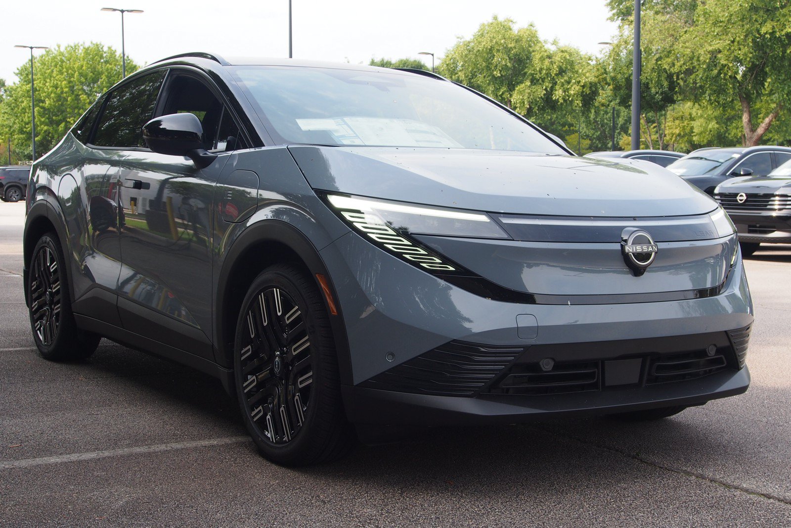 New 2026 Nissan Leaf Platinum+
