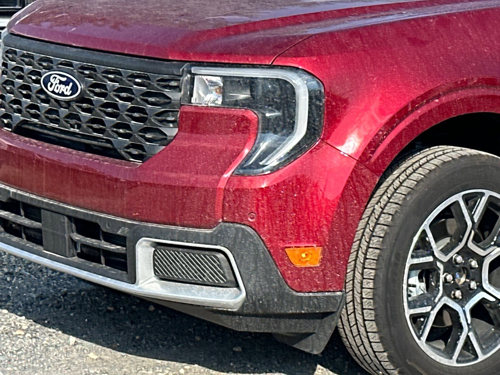 New 2025 Ford Maverick Lariat w/ 4K Tow Package AWD/4WD image 2