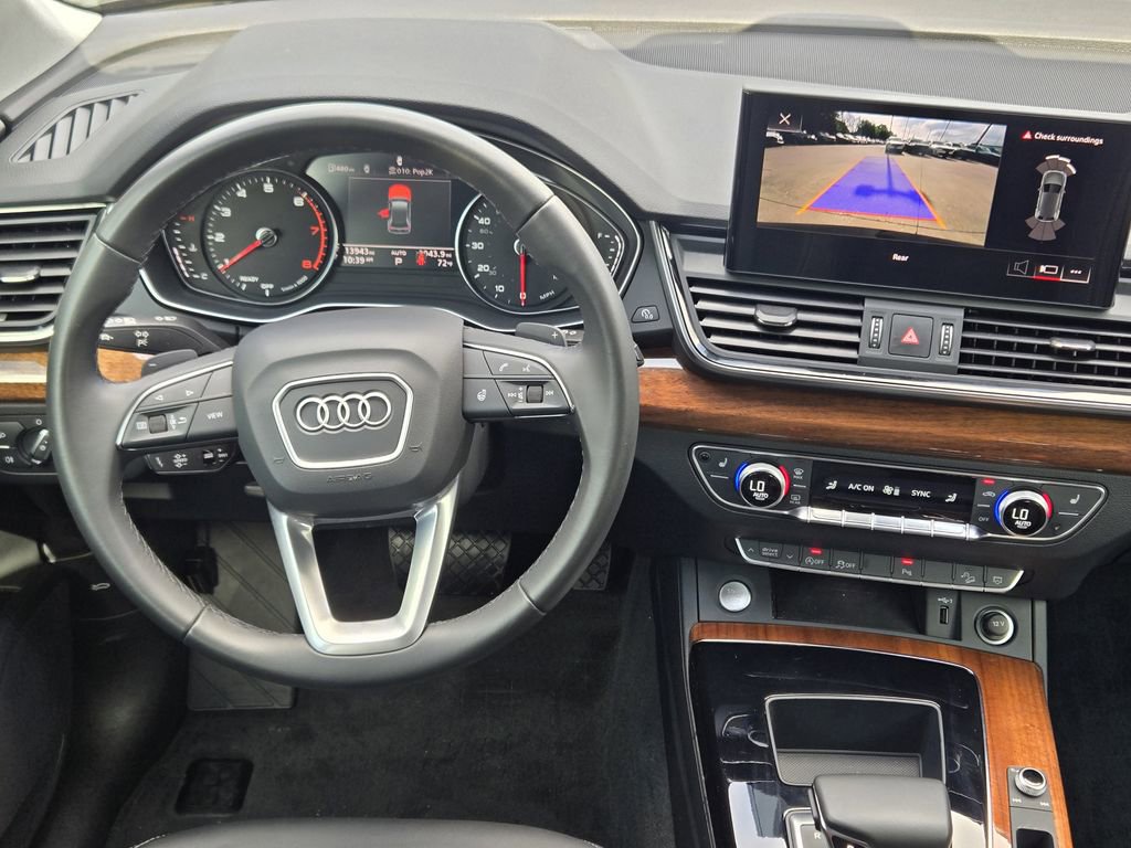 Certified 2023 Audi Q5 2.0T Premium w/ Convenience Package image 9
