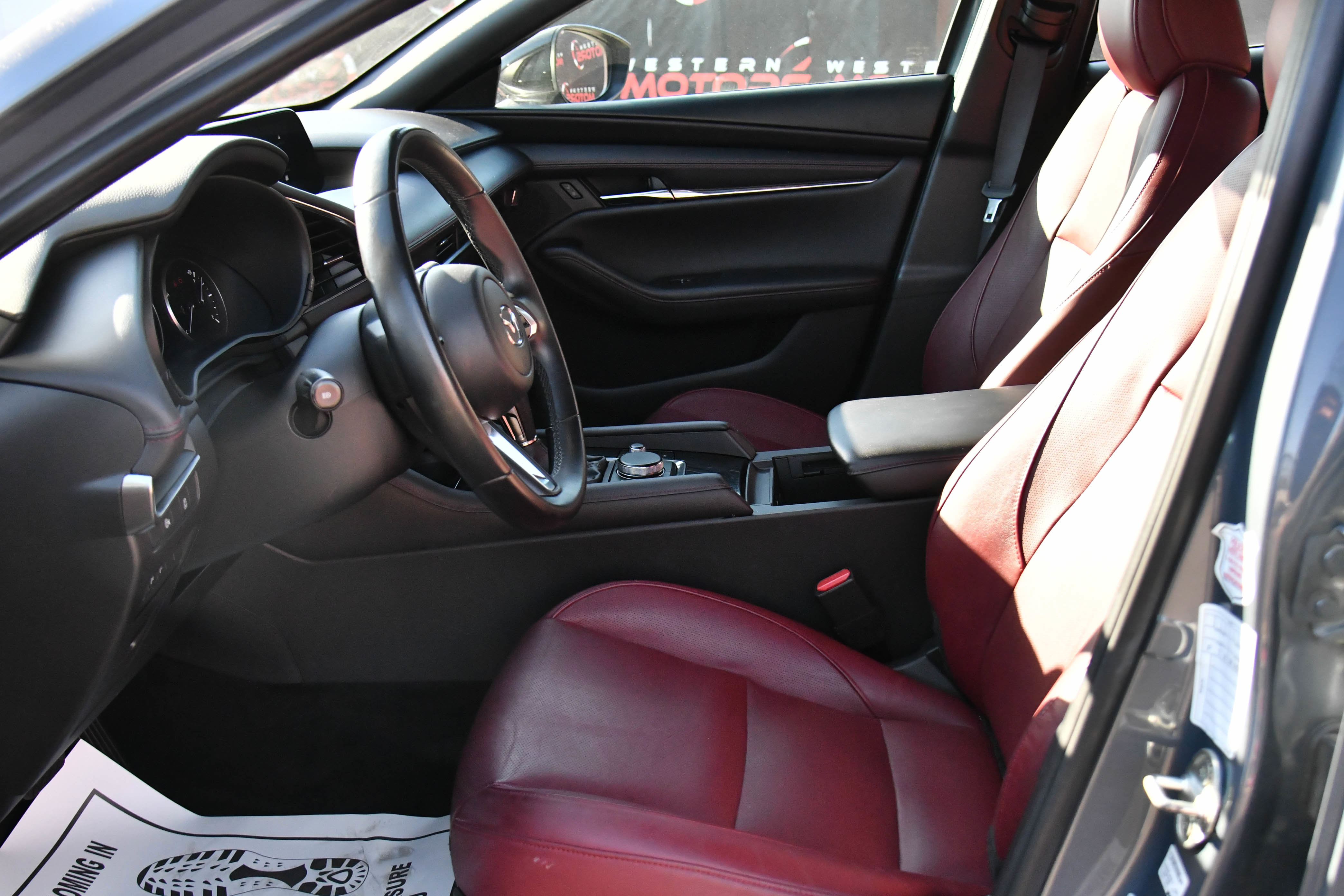 Used 2024 MAZDA MAZDA3 s image 18