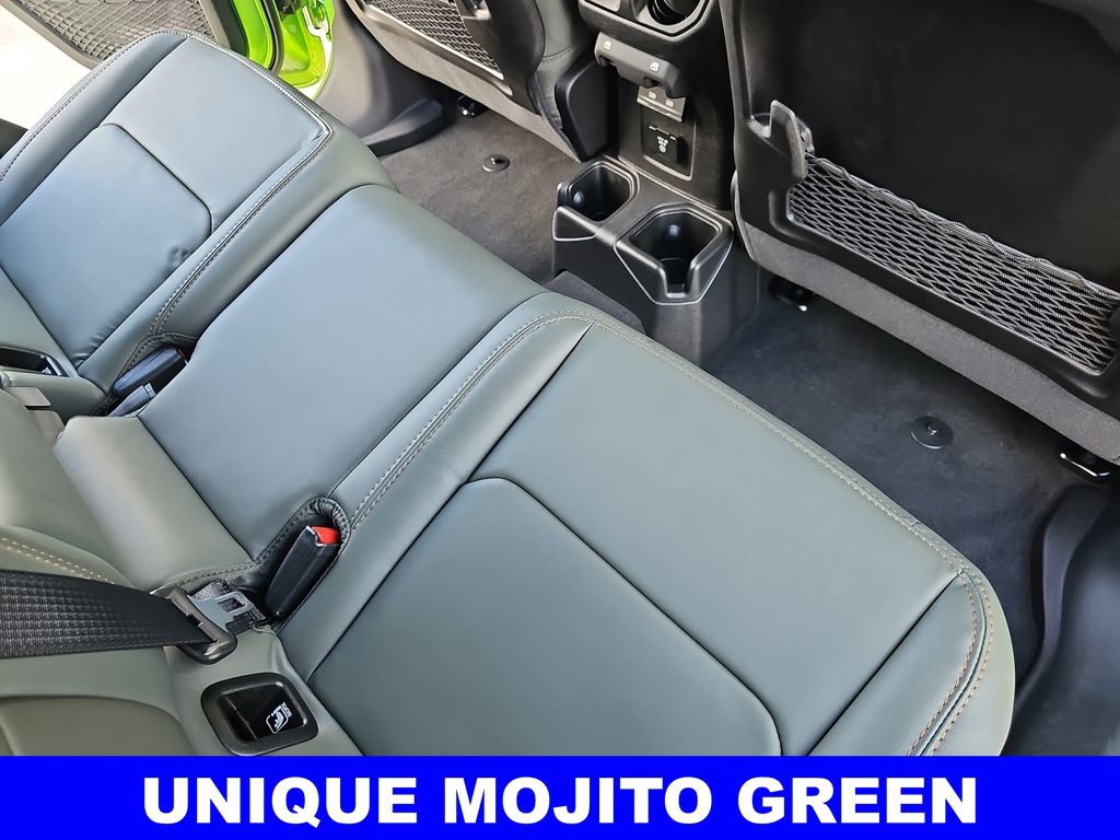 New 2025 Jeep Gladiator Mojave w/ Convenience Group image 11