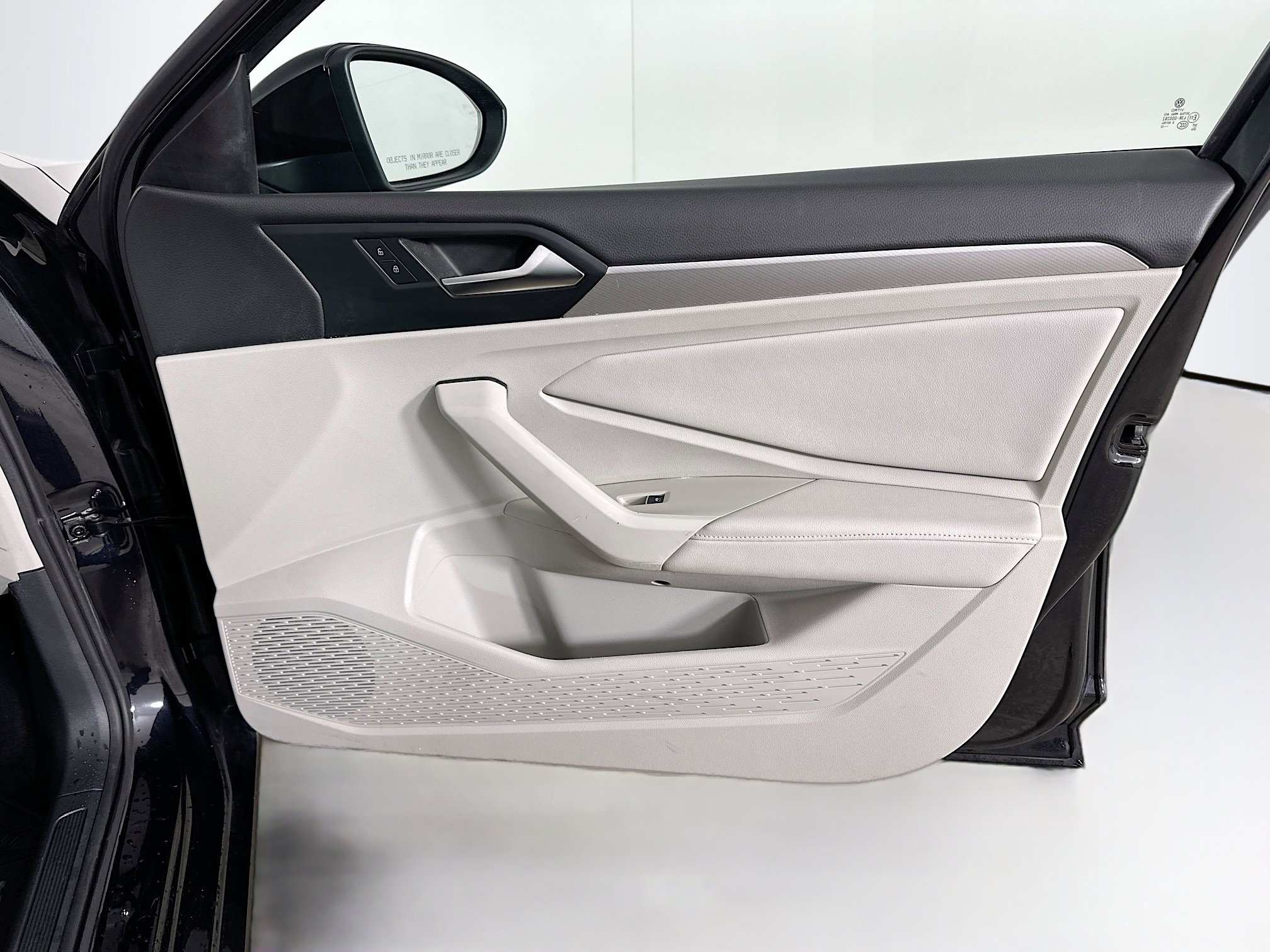 Used 2022 Volkswagen Jetta S image 30