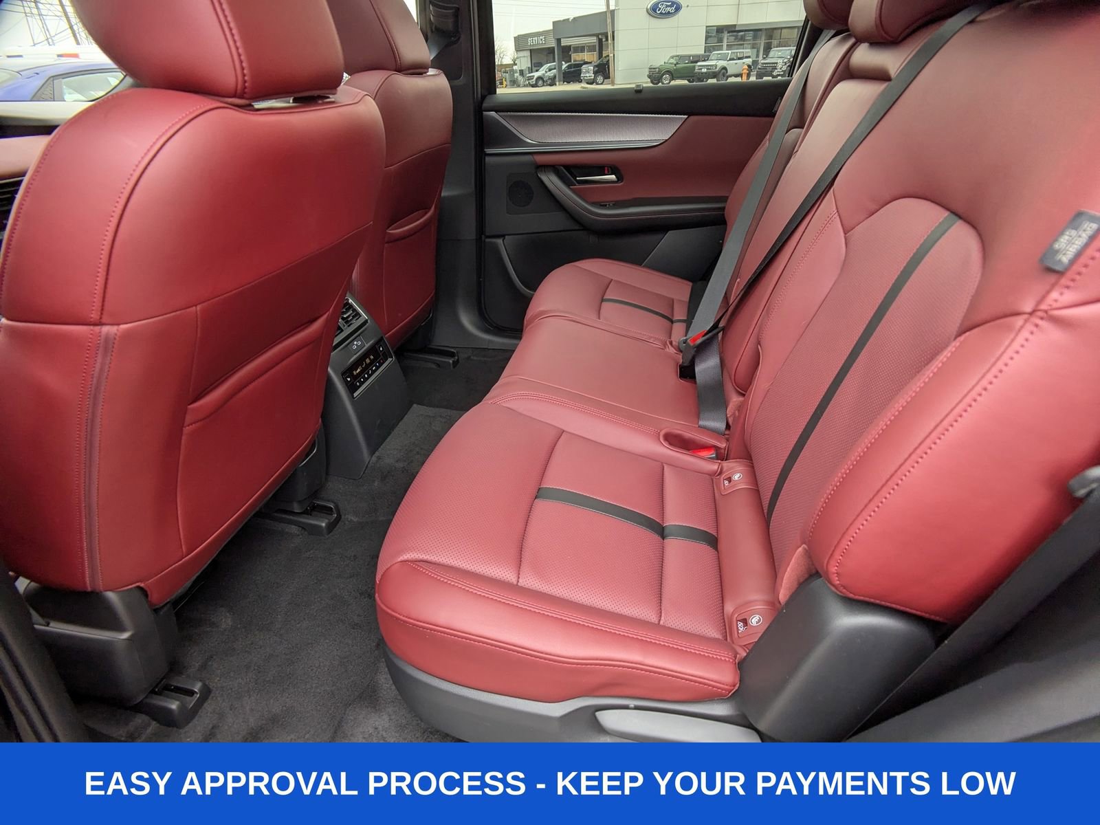 Used 2025 MAZDA CX-70 Plug-In Hybrid w/ Premium Plus image 18