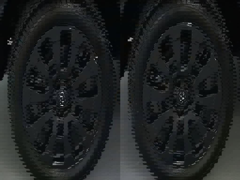 Used 2023 Honda Passport EX-L image 12