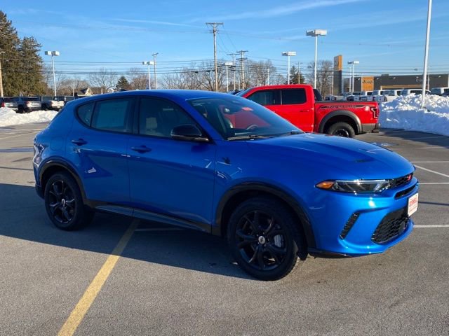 Used 2024 Dodge Hornet R/T w/ R/T Blacktop Package image 7