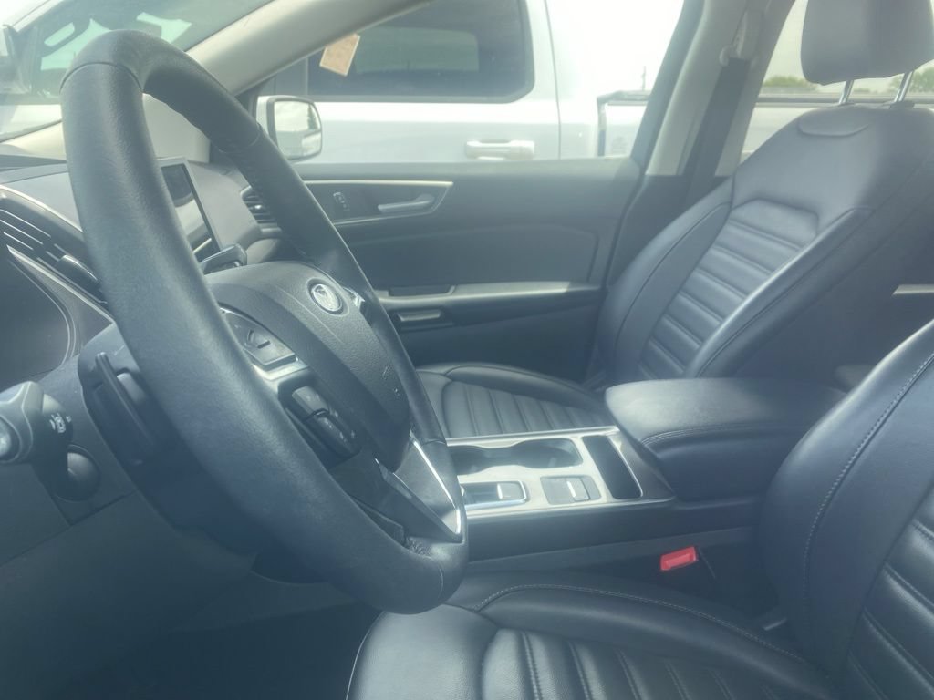 Used 2024 Ford Edge SEL w/ Convenience Package AWD/4WD image 11