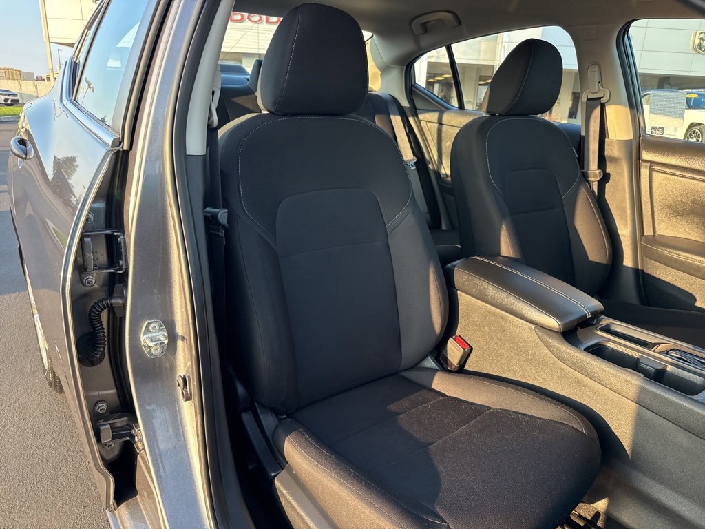 Used 2024 Nissan Sentra S image 12
