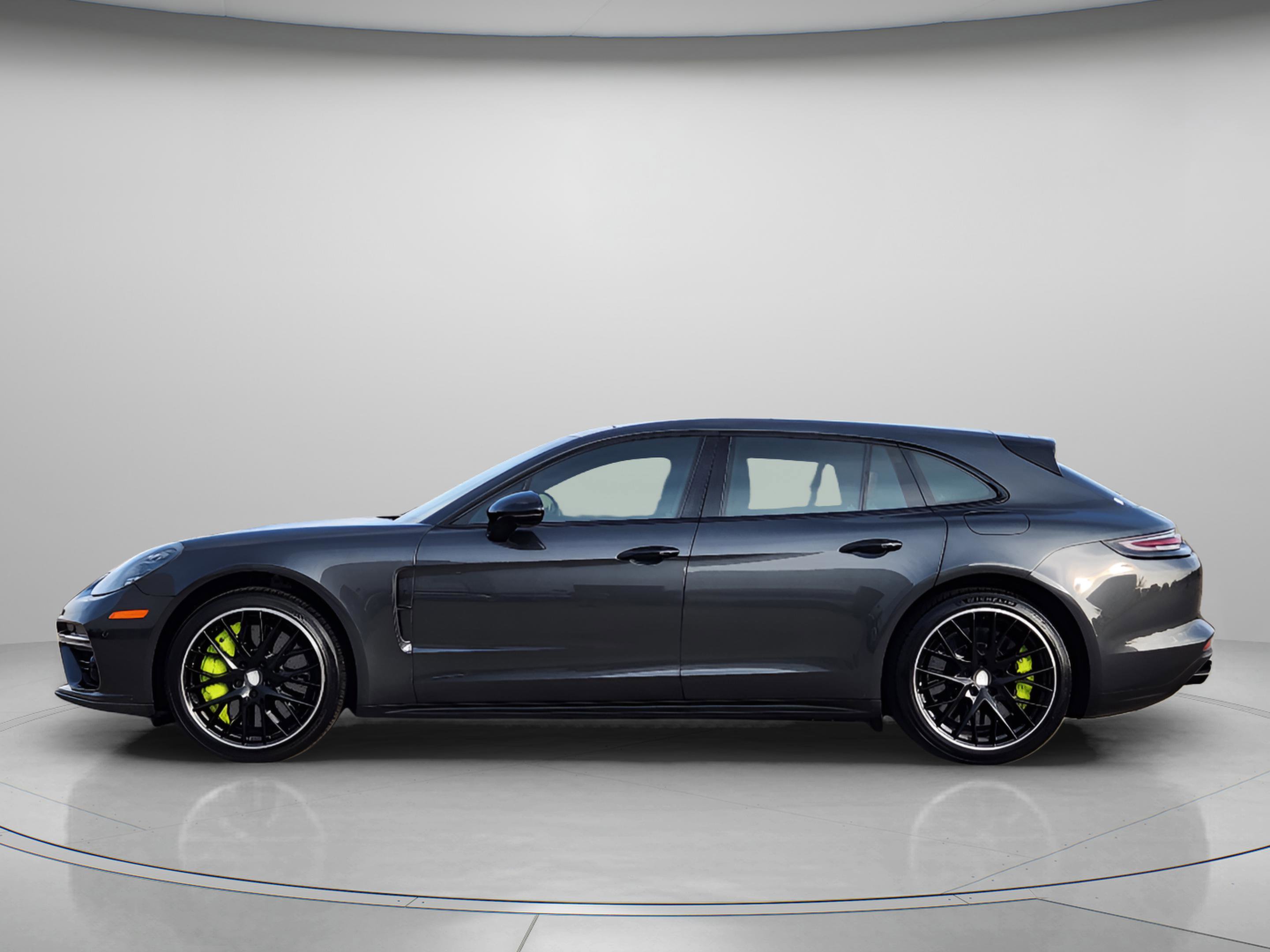Used 2018 Porsche Panamera Turbo S image 2