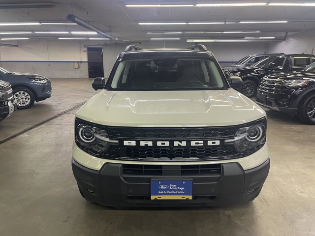 Certified 2025 Ford Bronco Sport Outer Banks w/ Outer Banks Tech Package+ AWD/4WD image 2