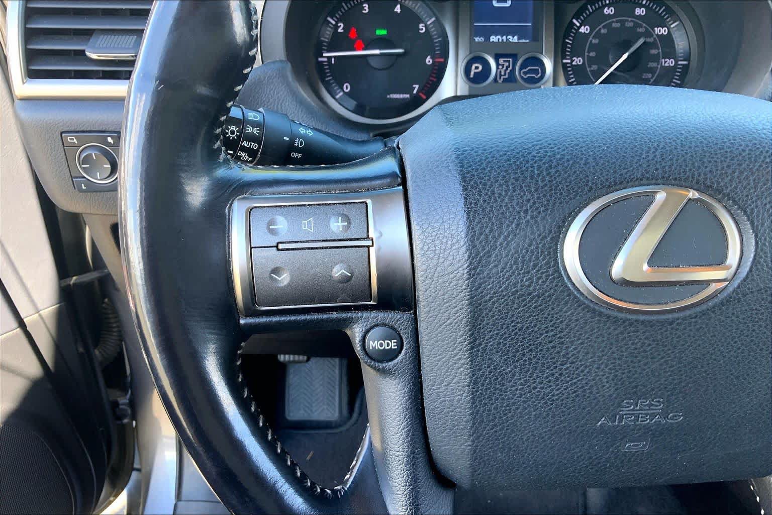 Used 2017 Lexus GX 460 Premium w/ Premium Package AWD/4WD image 24