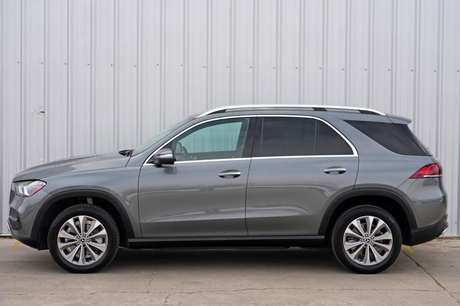 Used 2021 Mercedes-Benz GLE 350 w/ Premium Package image 53