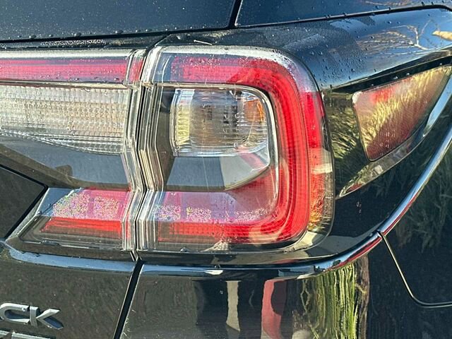 Certified 2024 Subaru Outback Onyx Edition XT image 34