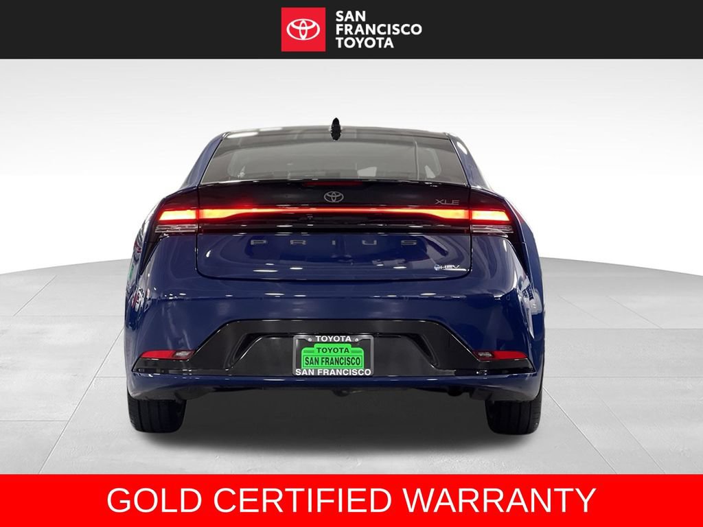 Certified 2023 Toyota Prius XLE FWD image 4