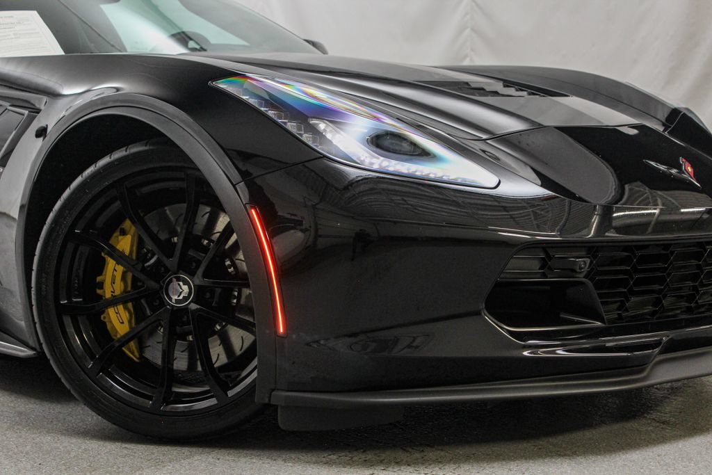 Used 2017 Chevrolet Corvette Grand Sport RWD image 3