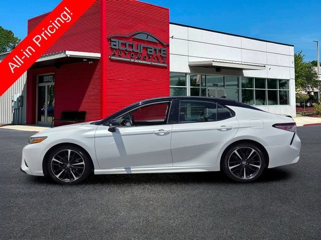 Used 2019 Toyota Camry XSE FWD image 2