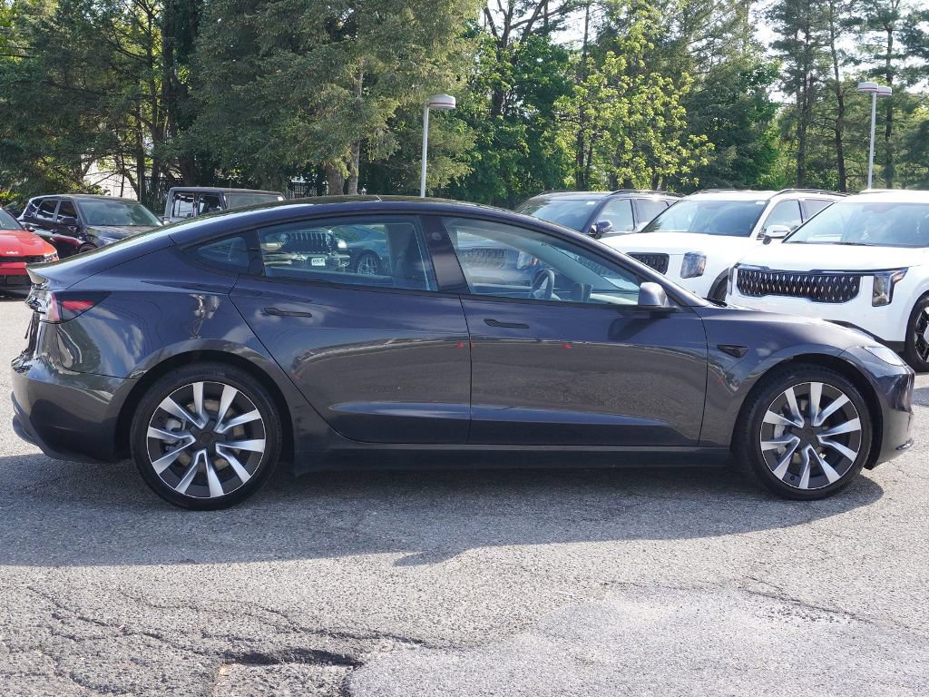 Used 2024 Tesla Model 3 Standard Range RWD image 17