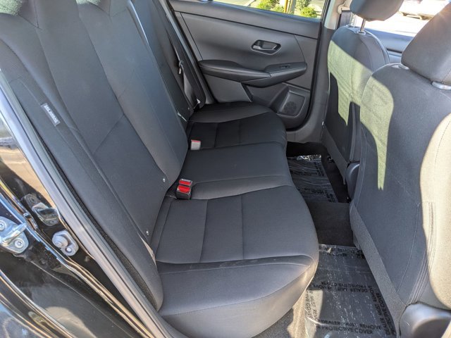 Used 2025 Nissan Sentra S image 17