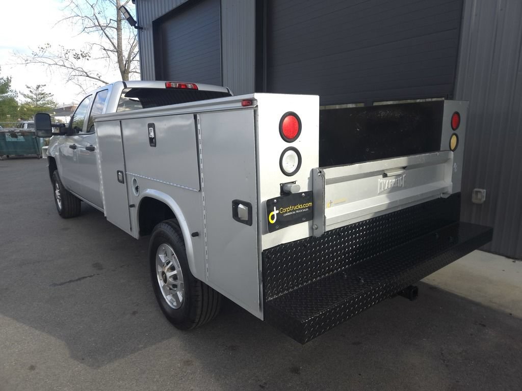 Used 2015 Chevrolet Silverado 2500 LT RWD image 3