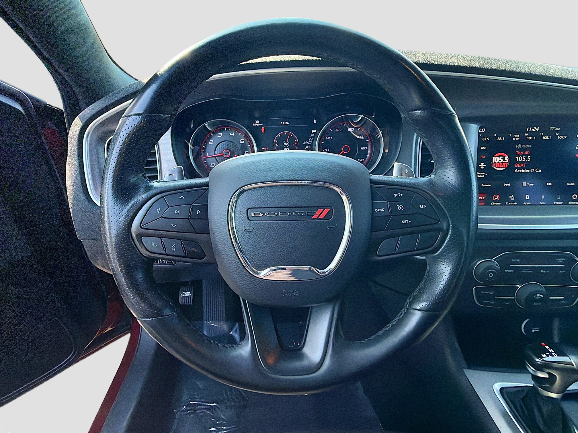 Used 2022 Dodge Charger SXT w/ Driver Convenience Group image 38