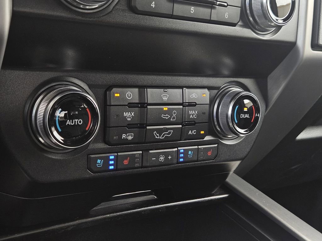 Used 2020 Ford F150 Platinum w/ Equipment Group 701A Luxury image 33