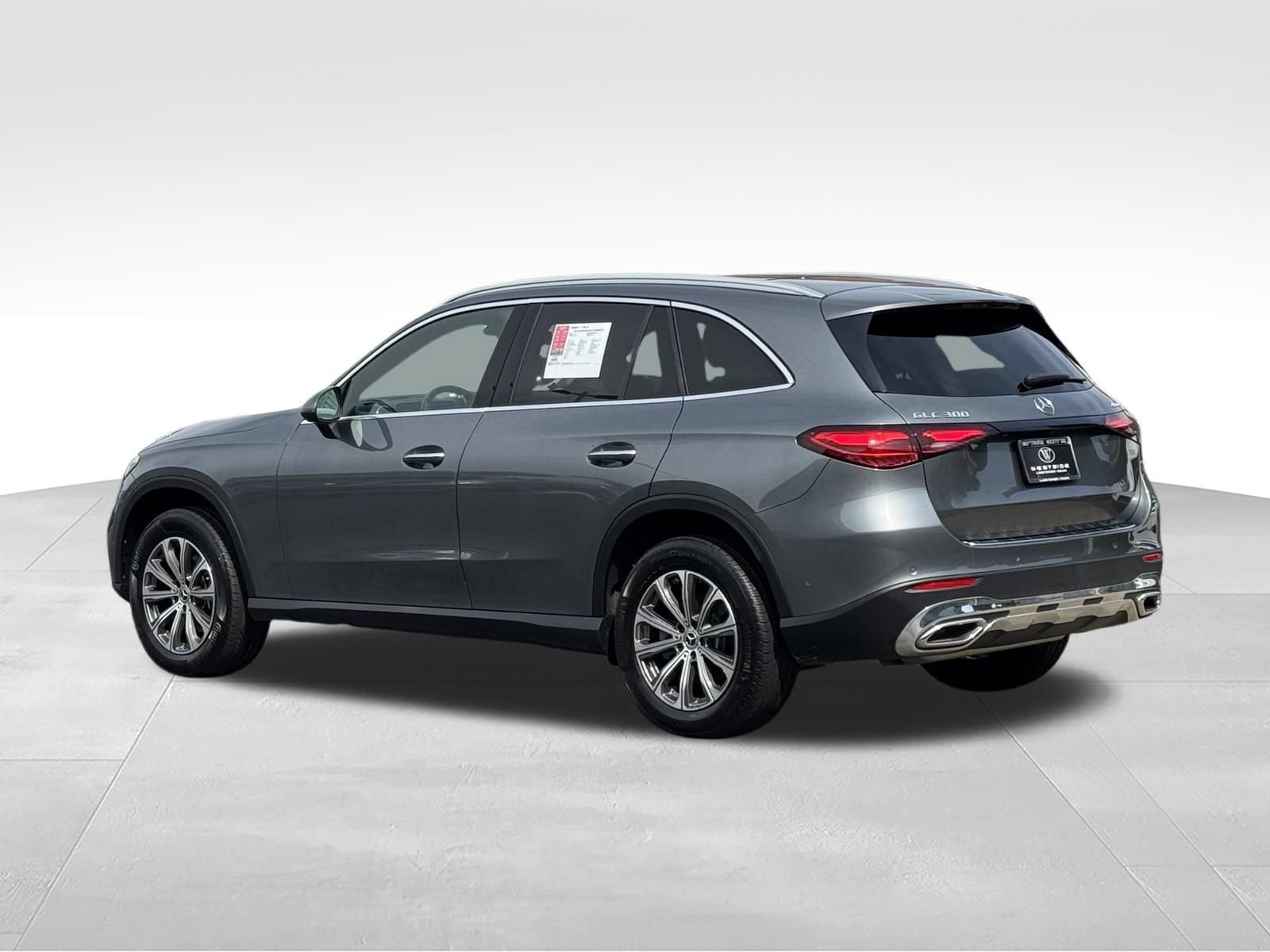 Used 2023 Mercedes-Benz GLC 300 4MATIC image 7