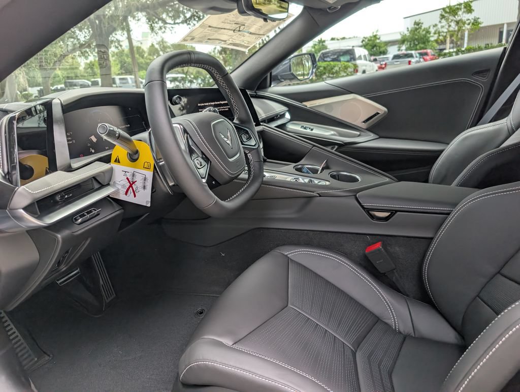 New 2027 Chevrolet Corvette Grand Sport w/ Z52 Sport Performance Package RWD image 14