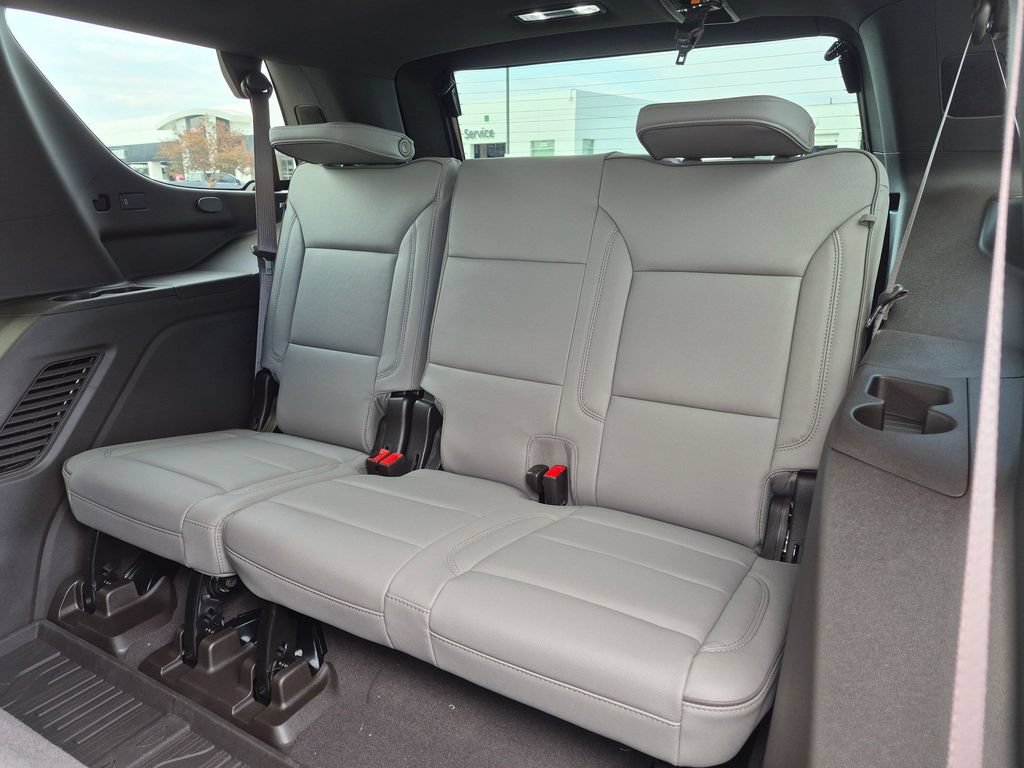 New 2026 GMC Yukon Elevation w/ LPO, Floor Liner Package AWD/4WD image 20