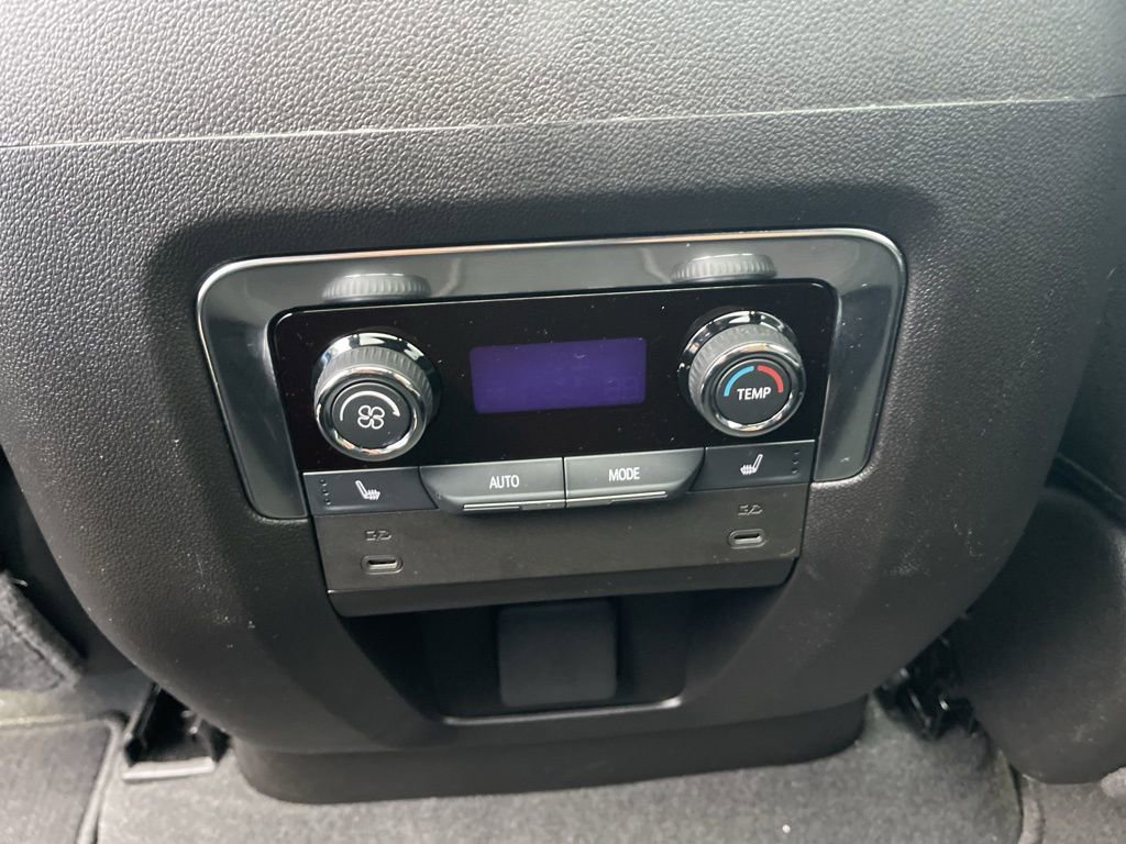 Certified 2026 Chevrolet Suburban Premier w/ Sun And Tow Package image 19