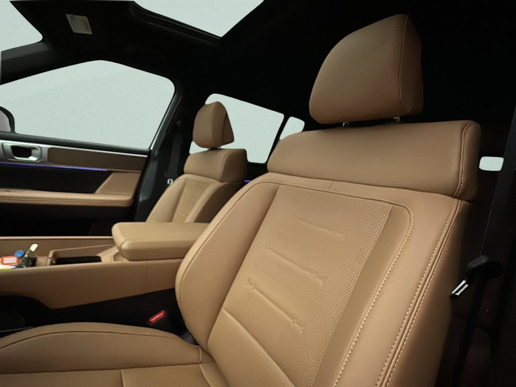 New 2026 Hyundai Santa Fe Limited AWD/4WD image 10